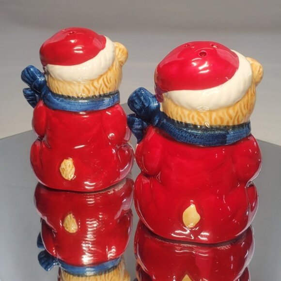 Vintage Christmas Teddy Bear Salt & Pepper Shakers Holiday - Lot of 2 - Picture 3 of 8
